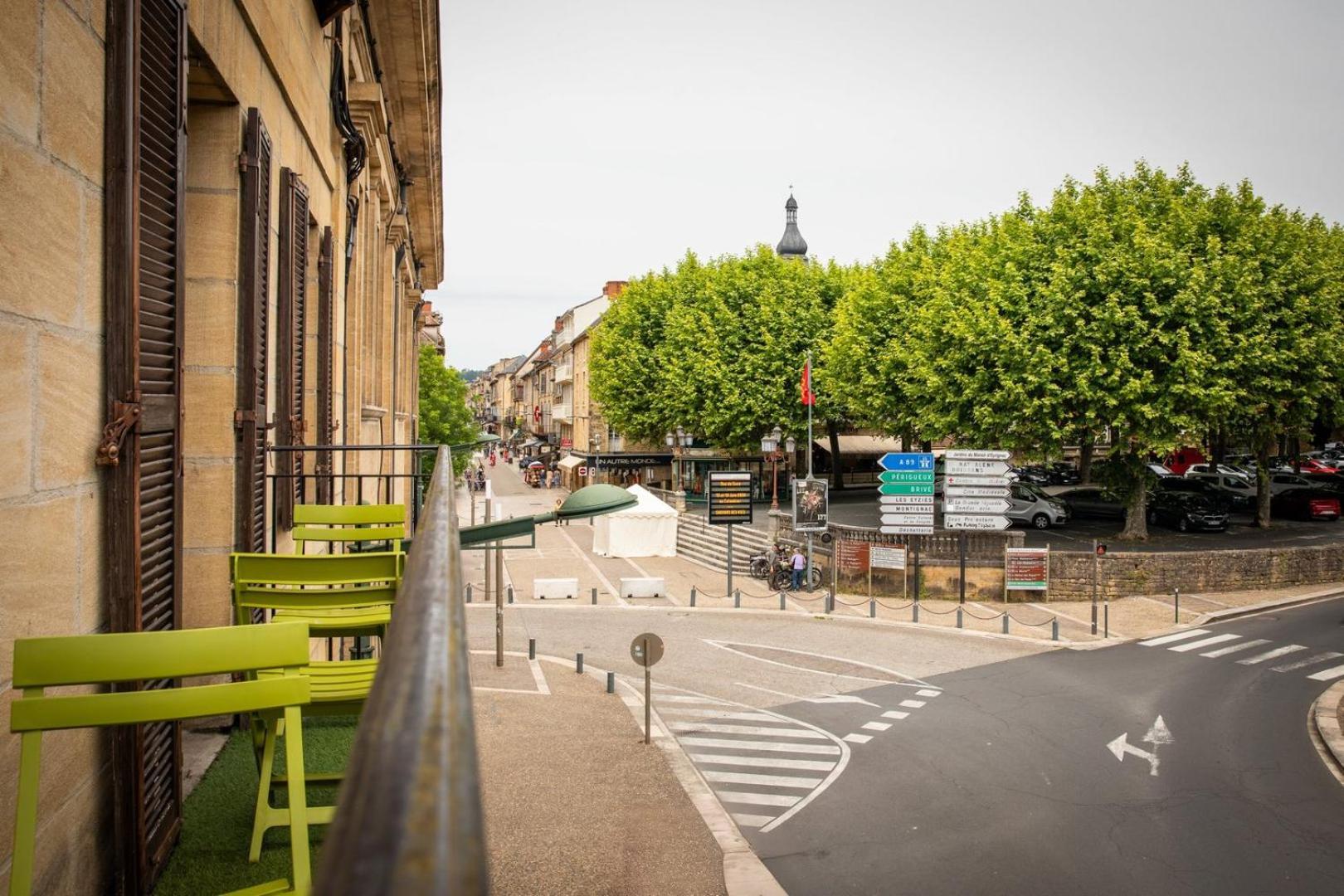 Апартаменты Le Sarladais - Coeur De Sarlat Экстерьер фото